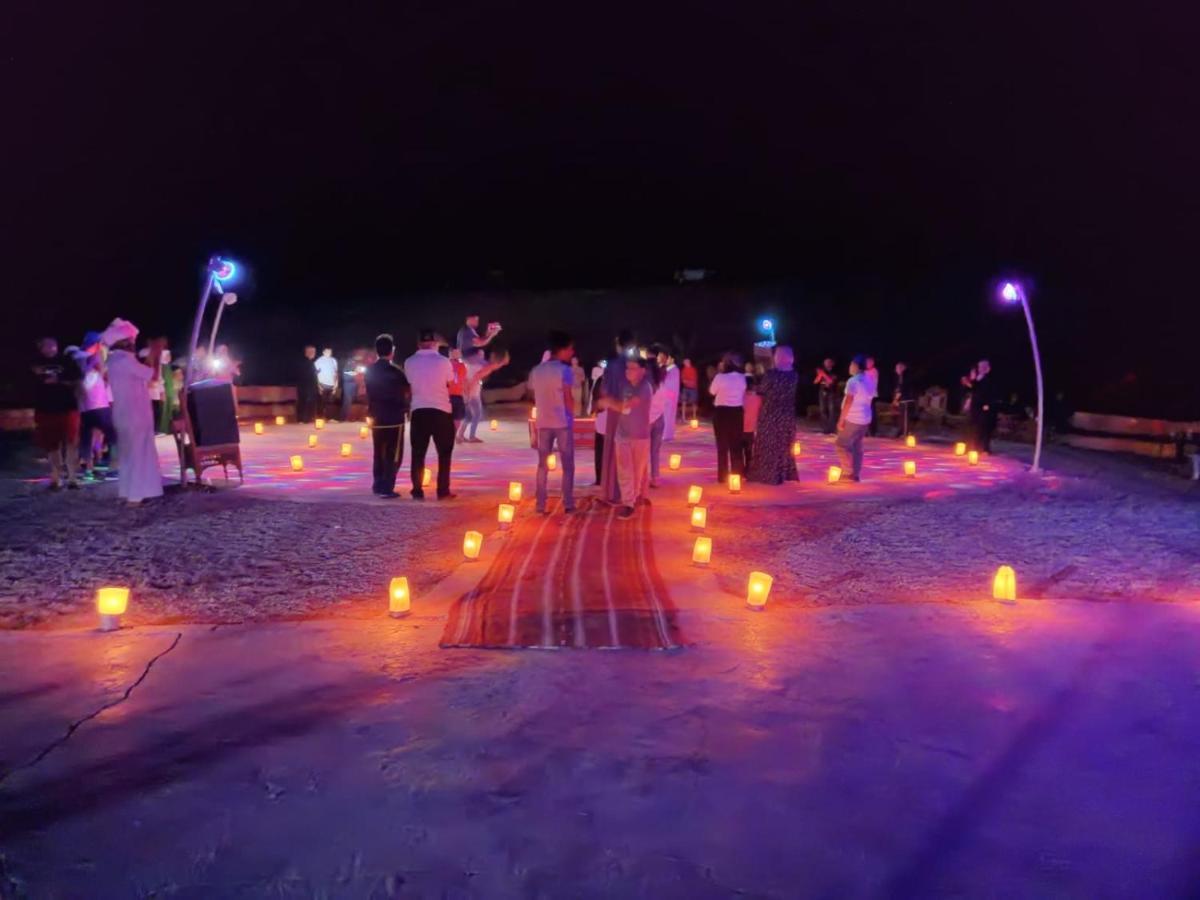 Mozoon Camp 호텔 와디럼 외부 사진
