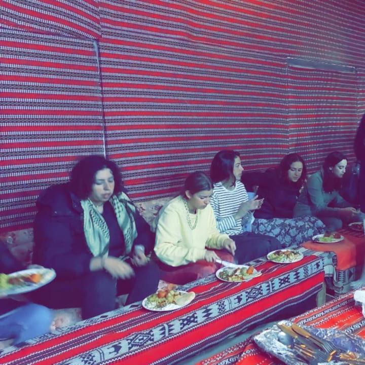Mozoon Camp 호텔 와디럼 외부 사진